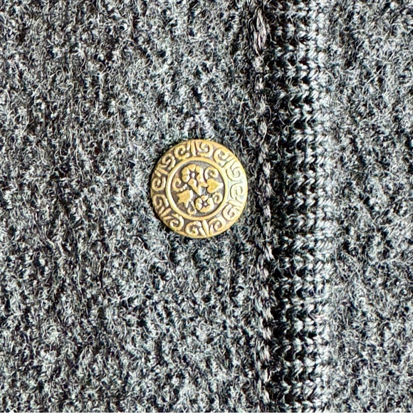 Minimalist Classic 100% Wool Petite Button Front Vest - Picture 8 of 10